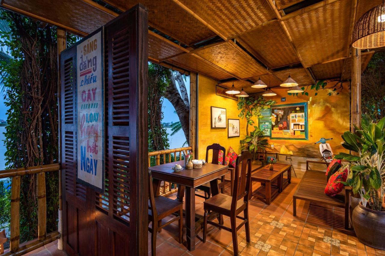 Bel Marina Hoi An Resort Zewnętrze zdjęcie The interior of a typical Vietnamese coffee house